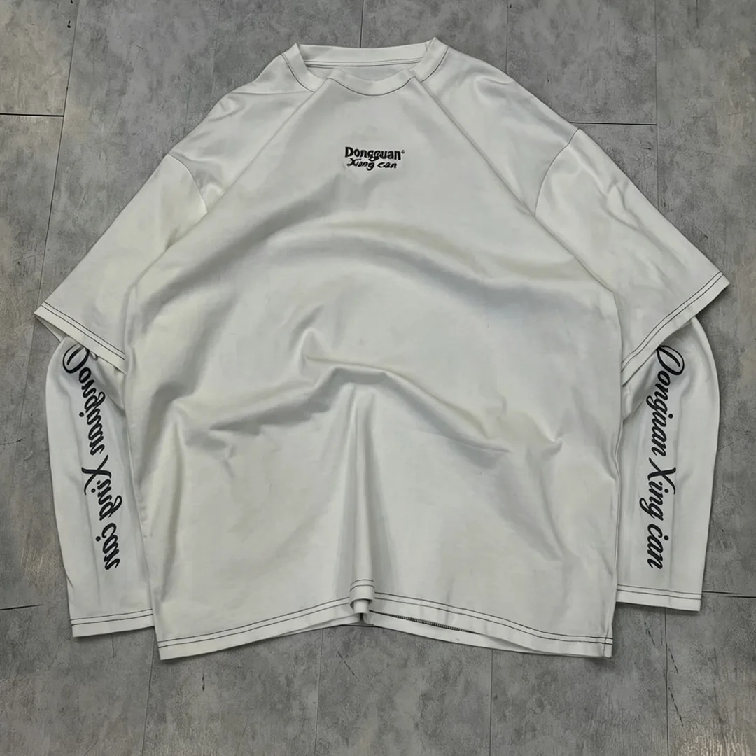 Hoë gehalte Fabriek Aangepaste Mans 100% Katoen Wit Raglan Dubbelmou T-hemp, Losse Straatlae met Aangepaste DTG Digitale Druk
