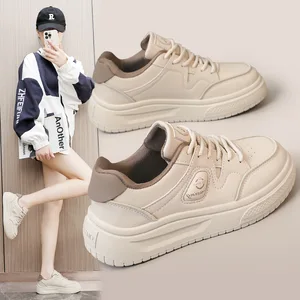 Q1802 Women's Casual Sports Sneakers Comfortable Platform Walking Style with New Design for Autumn and Spring