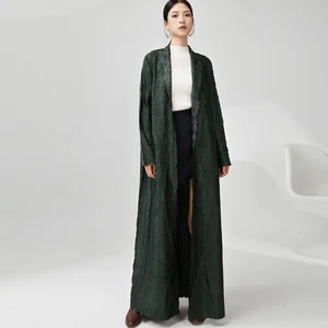 2025 Latest Design Chic Pleats Abaya Chic Pleats One Size Fits All Women's Pleated Polyester Coat Ladies Fashion Dress