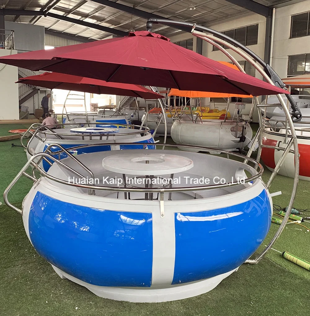 Small Plastic Electric Pontoon Boat Kids and Adult Electric Bumper Boat Electric Motor Bbq Donut Boat