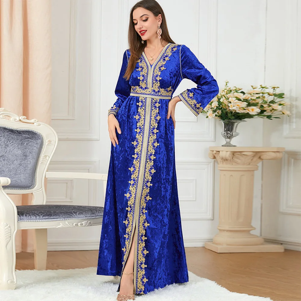 Wholesale Women Muslim Dresses Middle East Dubai Arab Long Leeve Evening Dress Embroidered Kaftan Robe Ladies Muslim,1 Piece