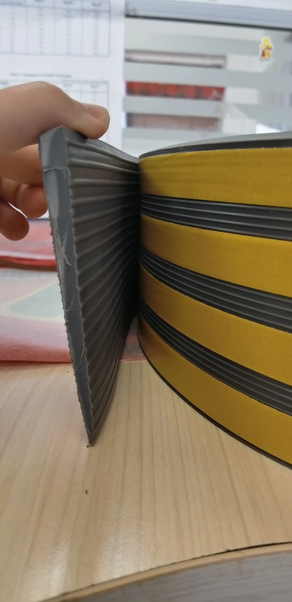 TPE Material Indoor Rubber Wheelchair Threshold Ramp Speed Bumps for Bathroom Use factory
