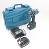 2 batteries au lithium + 1 chargeur