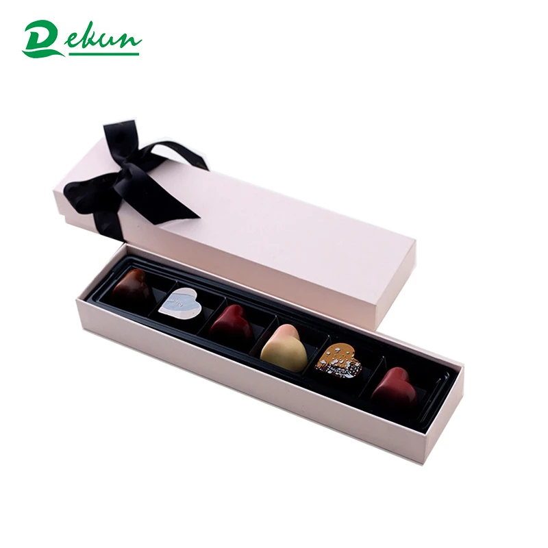Bonbon Custom Sweet Wedding Cardboard Packaging Candy Chocolate Covered Pralinen Strawberry Box with Plastic Paper Rigid Boxes