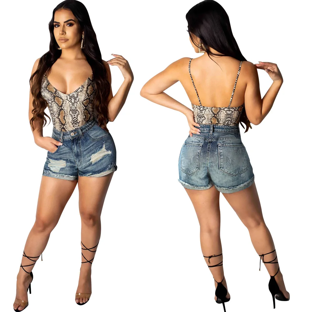 pantalones cortos de chica