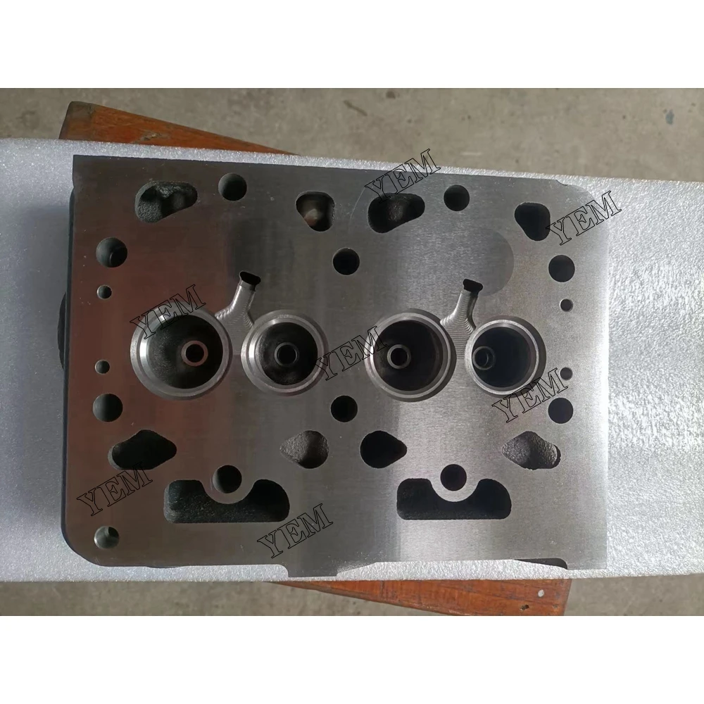 FOR KUBOTA ENGINE PARTS ZB600 CYLINDER HEAD 4