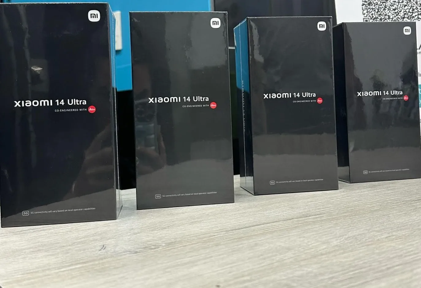 Xiaomi 14 ULTRA 5G - 16GB RAM, 1TB Storage, 120hz Display