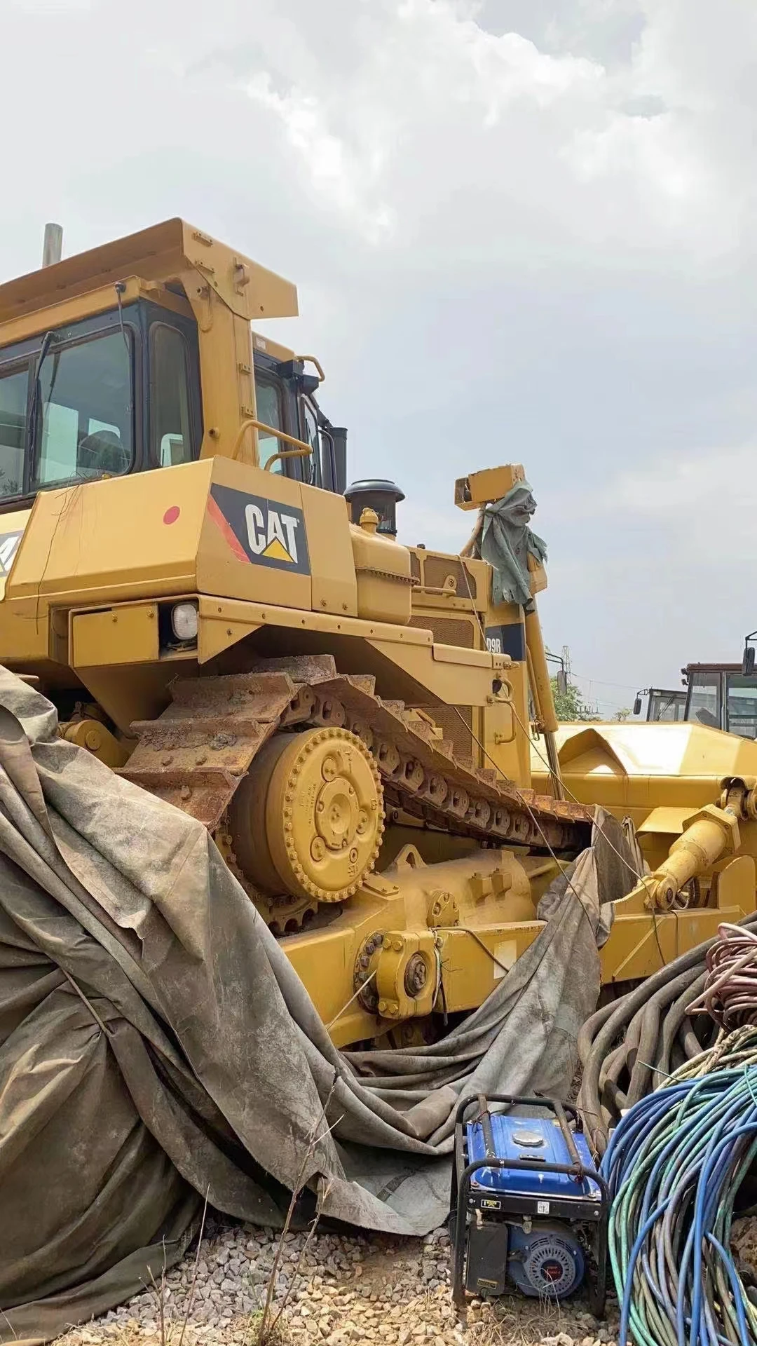 Японский строительный/Подержанный бульдозер D9N гусеничный D7h D7r D6h Подержанный