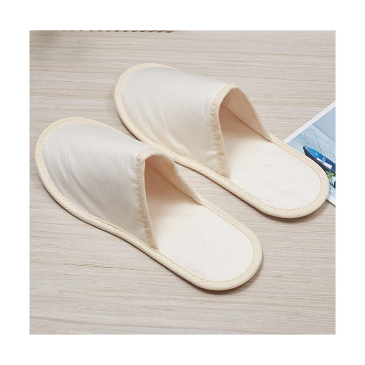 Factory Directly Sale Pulp Sole Environment Eco Friendly Spa Slippers Customized Logo Disposable Hotel Slippers manufacture