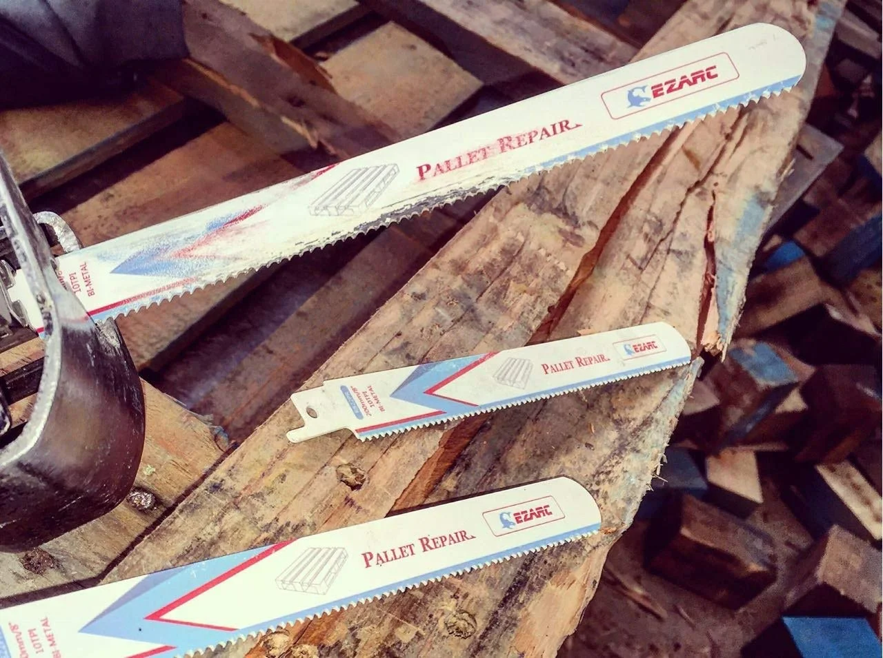 thumbnail image 2 of Keentechsawzall Blades Metal And Wood Demolition 9 Inch 8 2 of 12