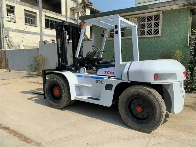 Used Komatsu 10 Ton Forklift with Isuzu Engine - TCM FD100