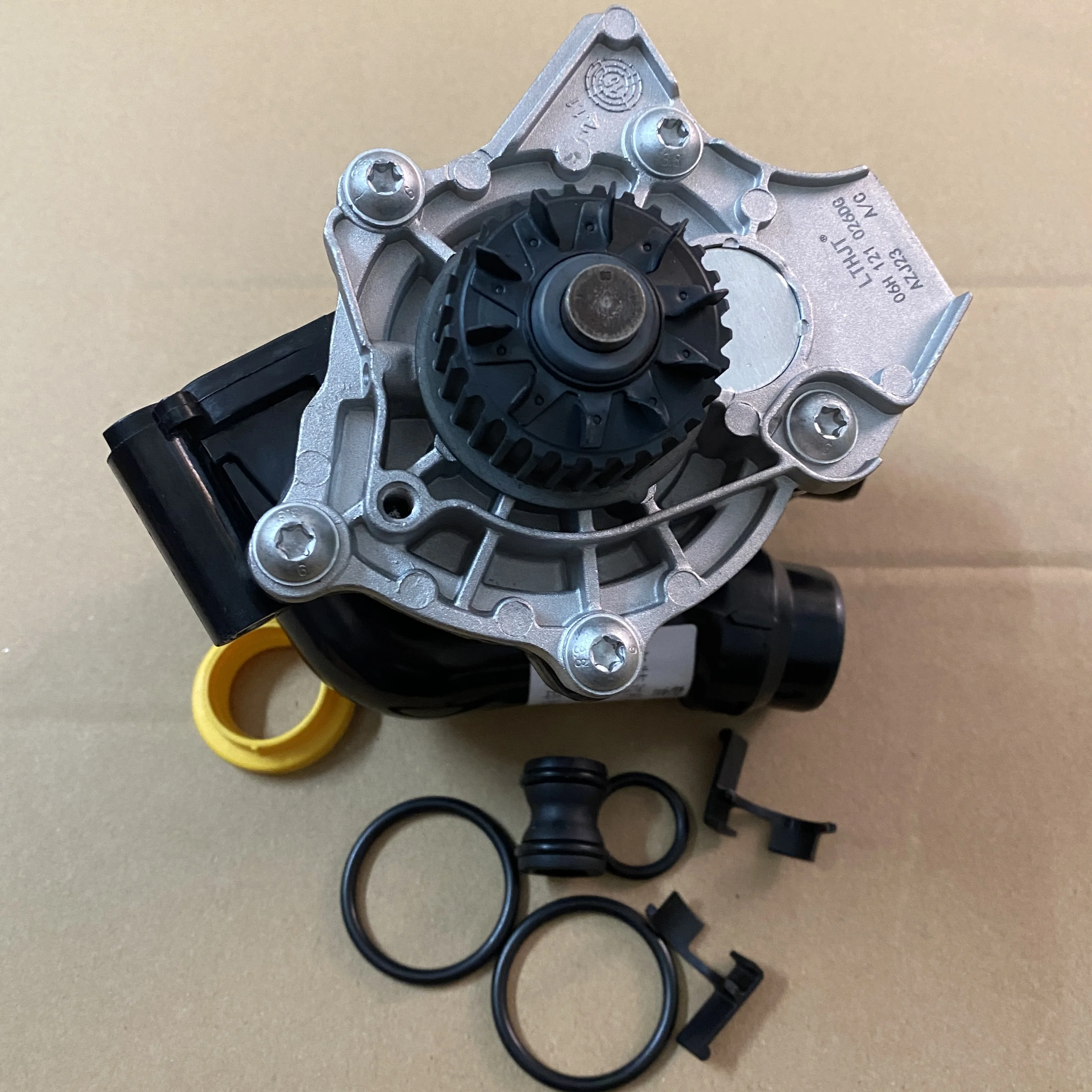 Vsenkes 11517632426　電動ウォーターポンプ Vsenkes 11517632426電動ウォーターポンプ