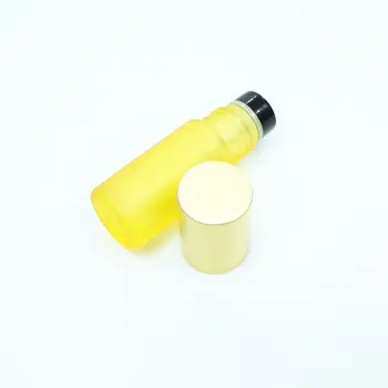 Best Sell Yellow Transparent Frosted Glass Bottle with With Metal Roller Ball Cap for Eye Cream  Essential Oil