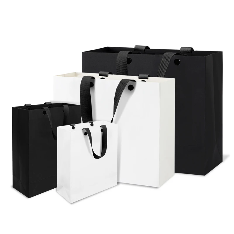 Paper Bags with Logo | Lipack Wholesale Boutique Clothes Shopping Bag Hot Stamping Custom Printing Coated Art Paper Bag With Logo 04