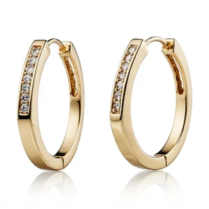 Custom Trendy 925 Silver 18K Gold Plated Small Moissanite Huggie Hoop Earrings Minimalist Sparkle Jewelry for Daily Wear