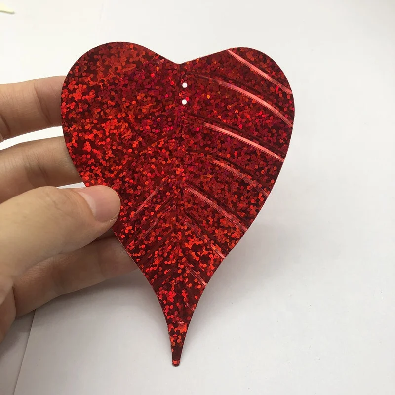 Factory Wholesale PVC Loose Bulk Laser Leaves and Heart Shape Sequins for Garment