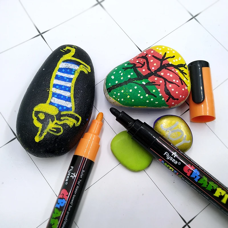 Acrylic Paint Pens 18 Colours Permanent Markers Set Rock Painting