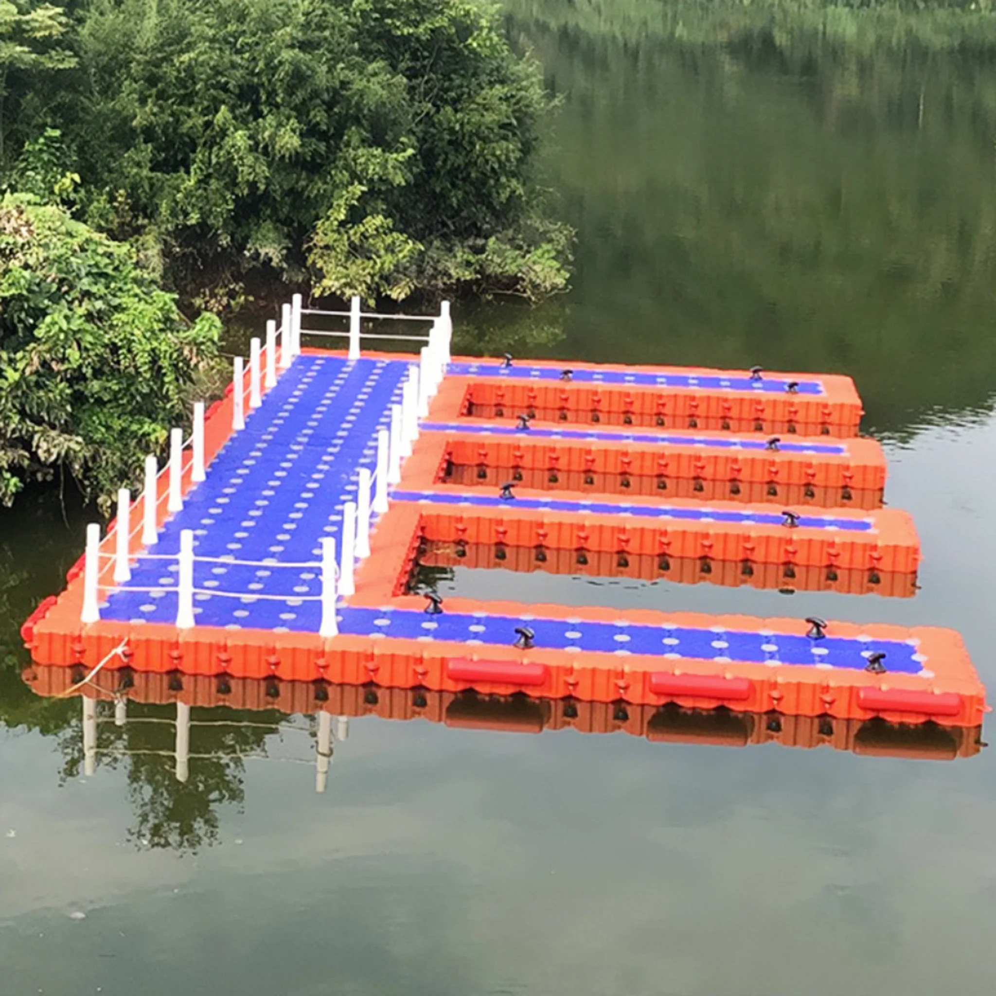 Marine Modular HDPE Floating Dock and Water Walkway Aquaculture Cage for Boat Pontoon Platform for Aquaculture and Marine Use
