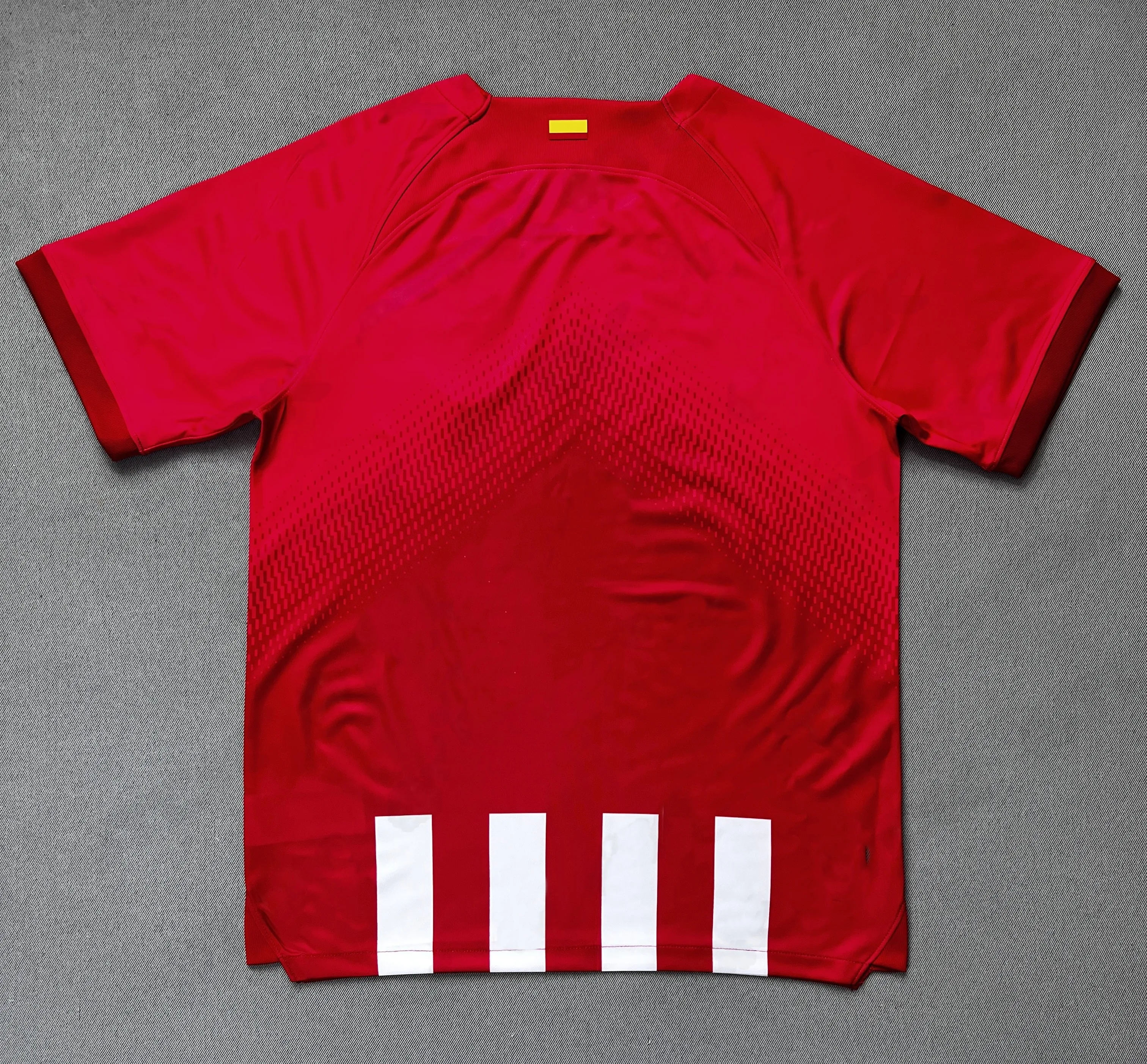 New Season 23 Wholesale Custom Black Yellow Club Soccer Team Jerseys