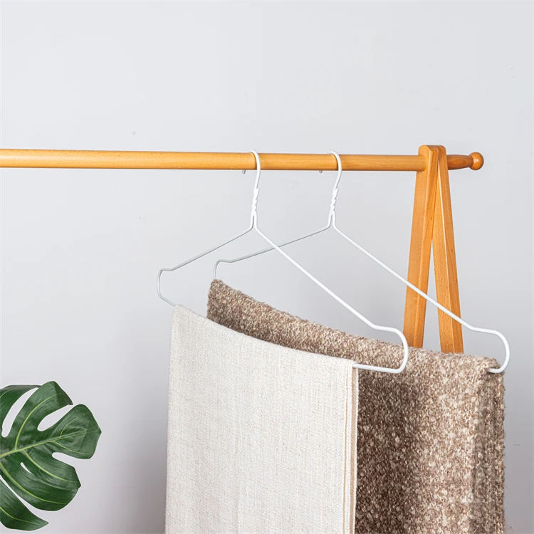 New Design SY301 Grey PE Q195 Coat Wire 80cm Broad Bar Hanger for Clothes Blanket Scarf Towel