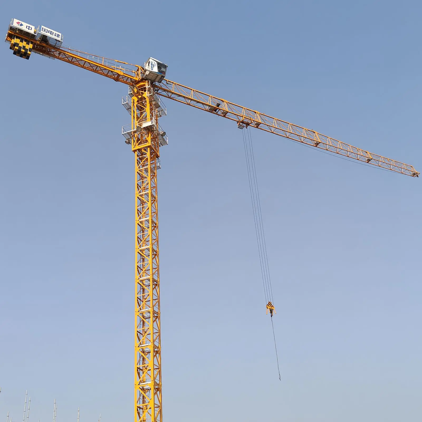 DAHAN Topless QTZ100-6013 Self-Erecting Tower Crane 8 Ton Construction Machinery Core Motor Component 197m Max Height 60m Span