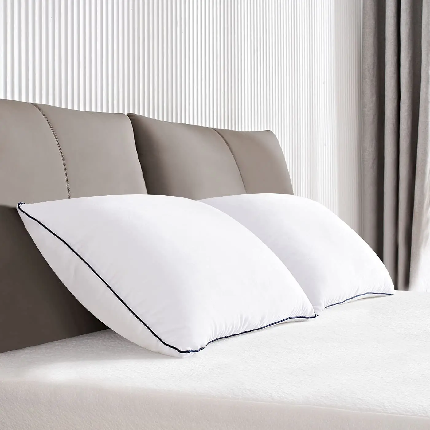 Wholesale Hot Sale White 50x50cm Polyester Nonwoven Cushion Cushion