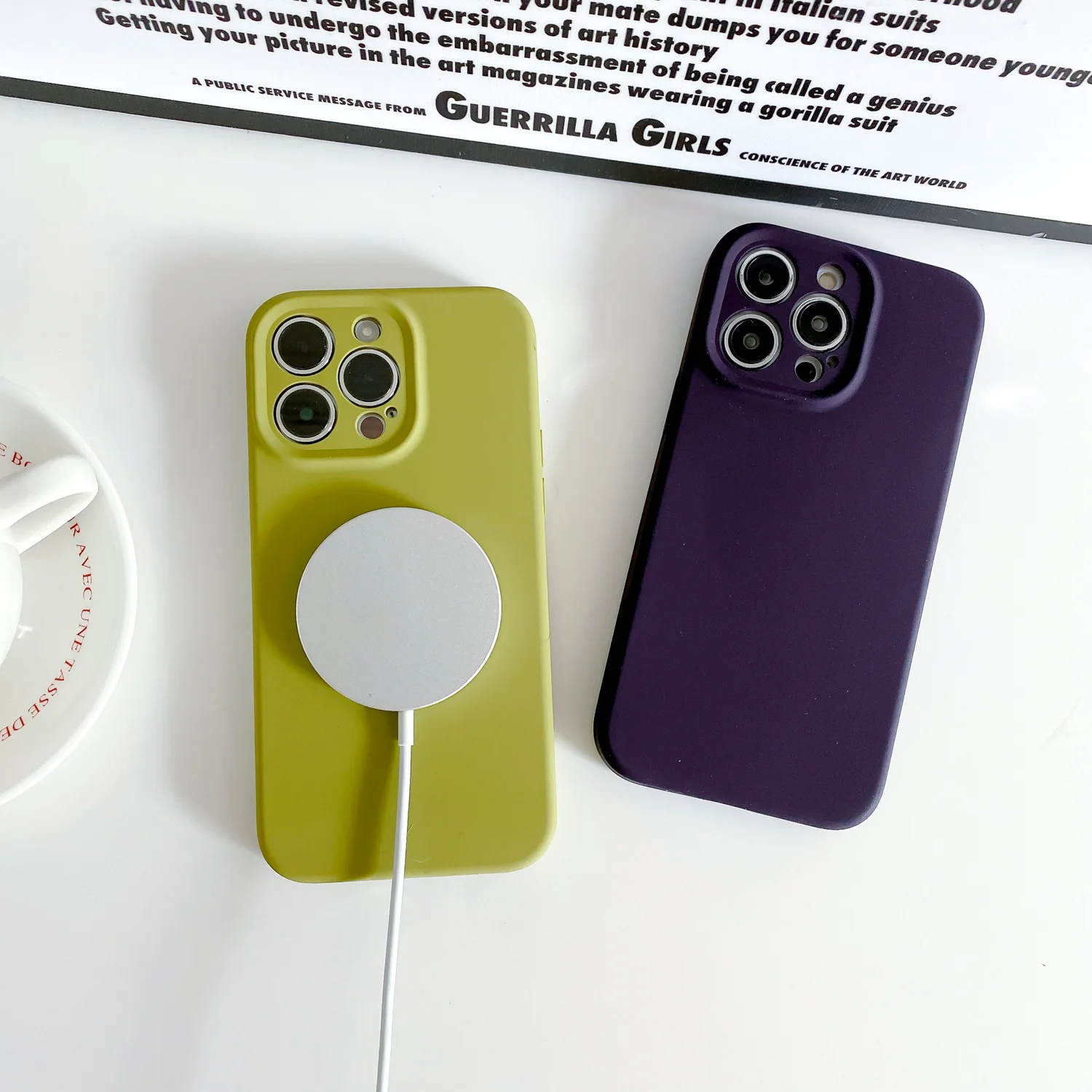 product premium anti fall magnetic liquid silicone case for iphone 17 air magnetic compatible slim protective  shockproof phone case-2