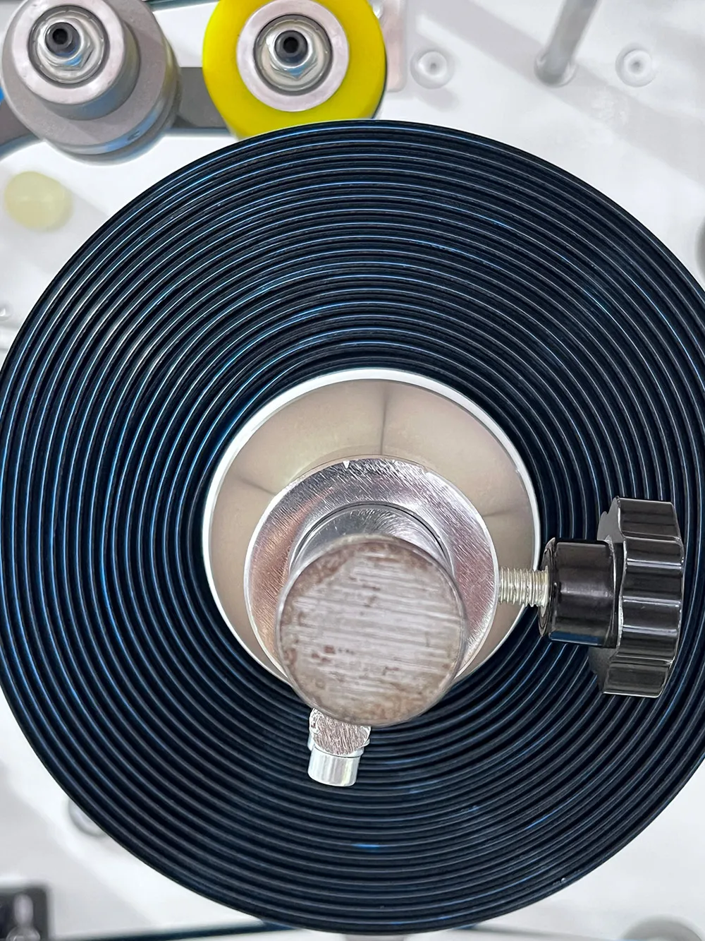 1000m Length 1mm Thickness Double Sided Adhesive PE Foam Tape with 32/48/64/96/192/240 kg/m3 Density for Mounting