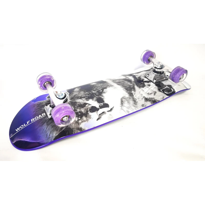 plastic skateboard (18).jpg