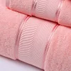 Elegante rosa chiaro