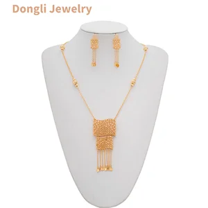 Dongli Jewelry Geometric Brass Jewelry Set: Stylish Necklace & Earring Pair with Modern Shapes, Fine Craft & Graceful Chains