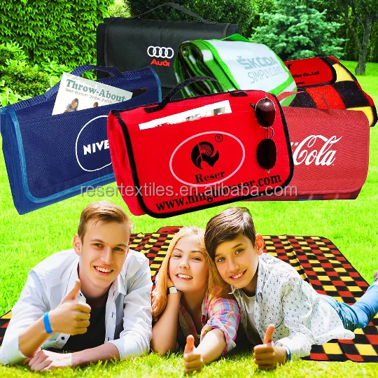 Customizable Logo Outdoor Portable Foldable Beach Camping Mat Lightweight Durable Picnic Rug Water Resistant Waterproof Blanket