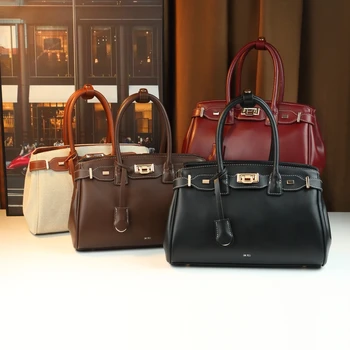 Fashionable Women's Tote Bag with a High-end Soft Leather Multi-color System for Commuting