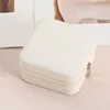 Zipper box [beige]; 10x10x5cm