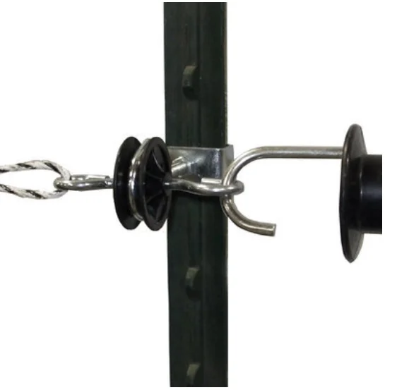 Double Hook Tpost Gate Anchor Insulator For Livestock Electric Fence