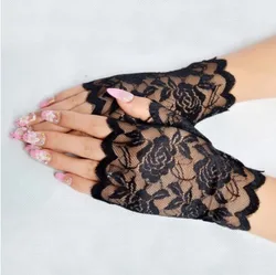 Spring And Summer Womens Sexy Lace Gloves Fingerless Lace Dance Sexy Ladies Half Finger Mesh Mitten Driving Gloves