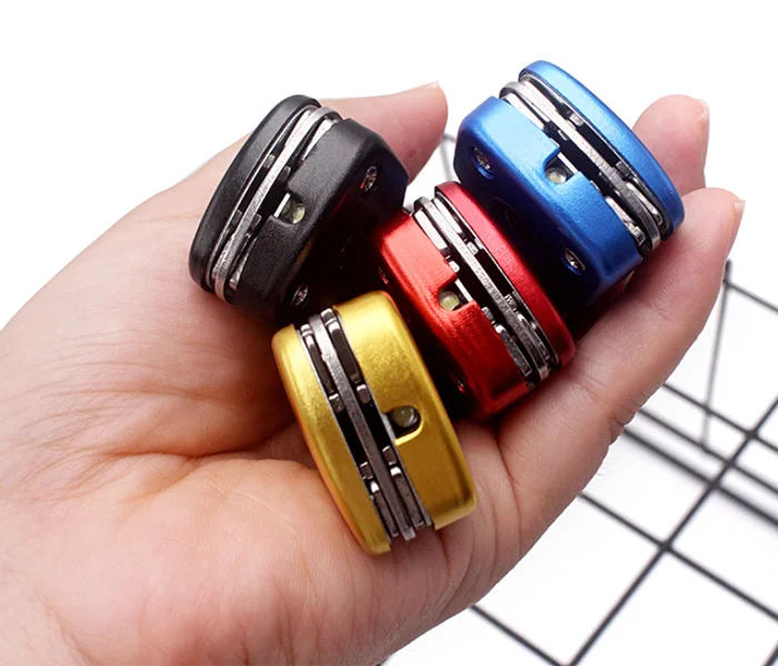 Battery Included Compact 7-function Tool with Bright LED Light On/off Power Switch and Metal Split Key Ring with Aluminium Case