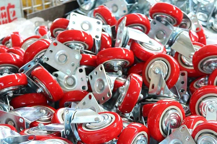 Medium duty 4 inch red 100mm pu swivel caster wheels with brake factory