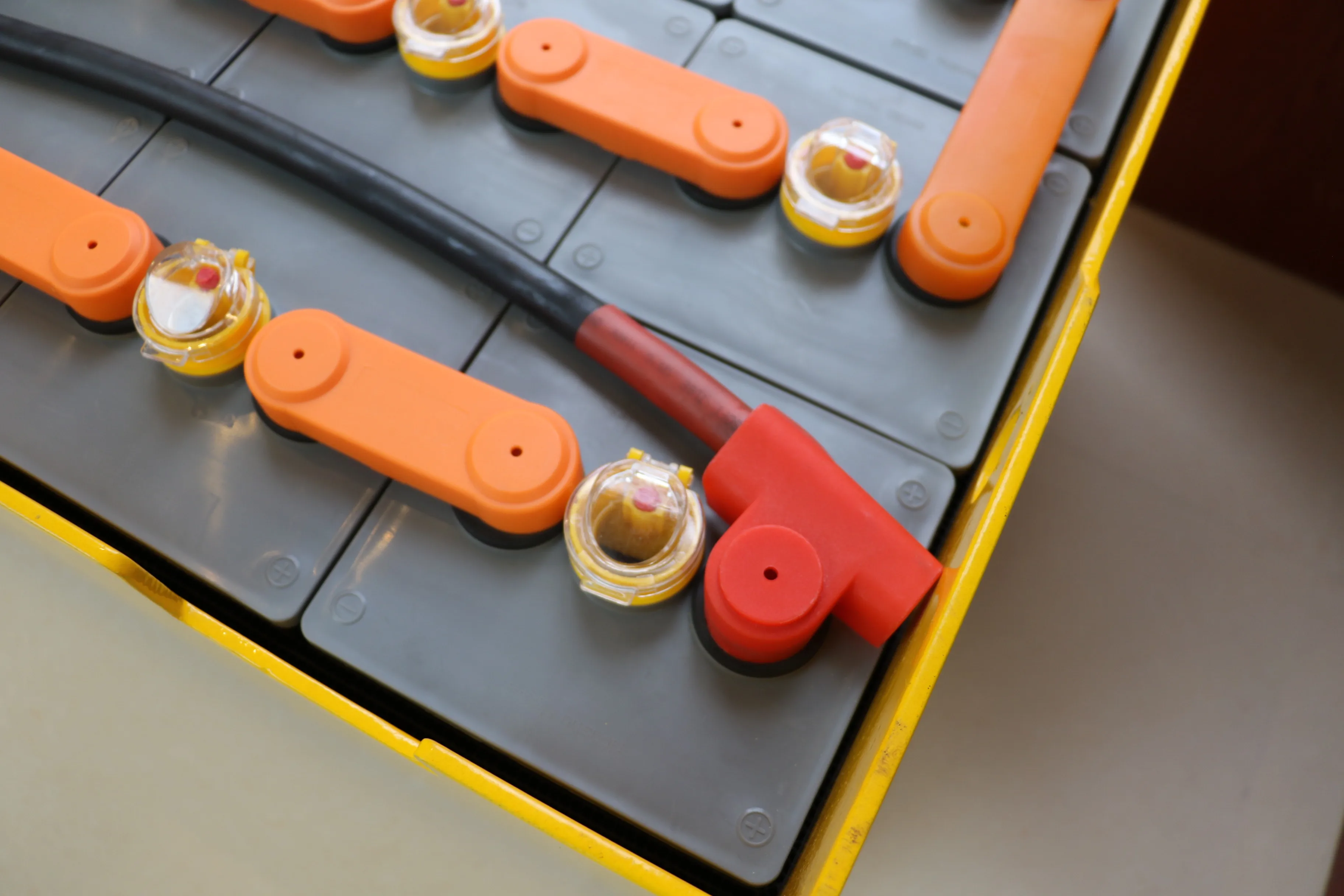 4 Pzs Battery Operated Forklift Forklift Battery 48v Forklift Battery