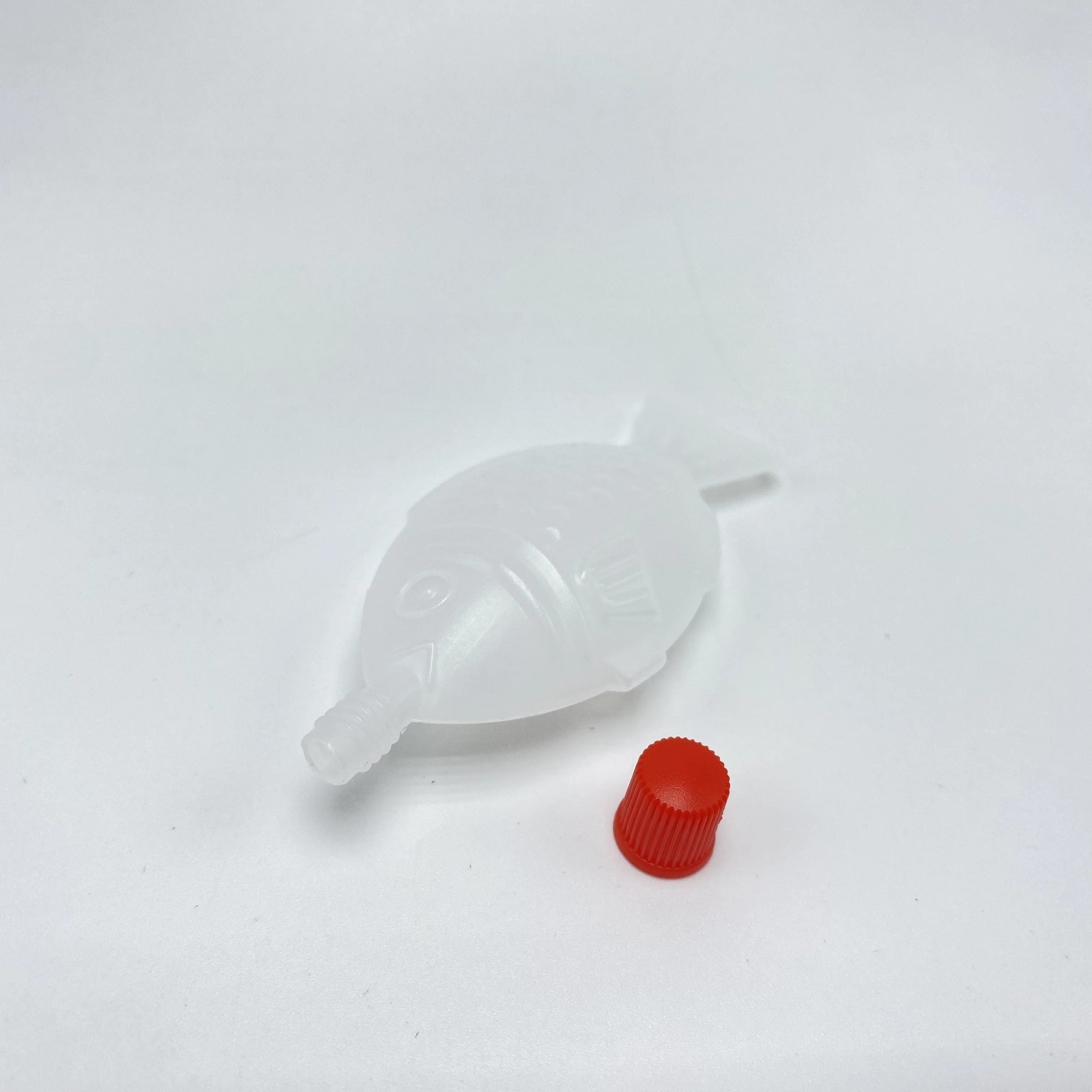 8.2ml Mini Fish Shape Plastic Soy Sauce Bottle Container