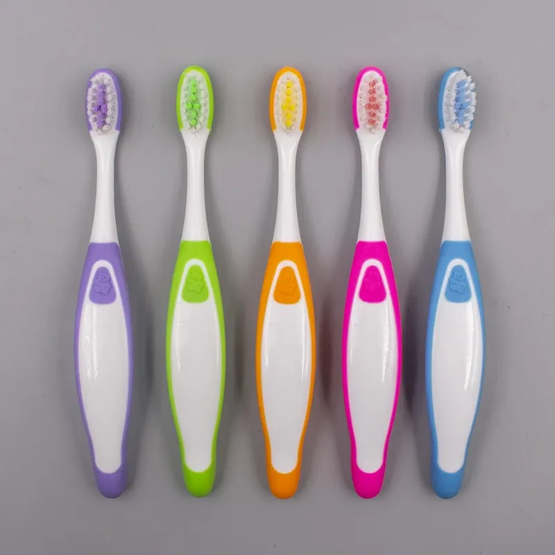 Детская зубная щетка с мультяшным принтом для домашнего использования