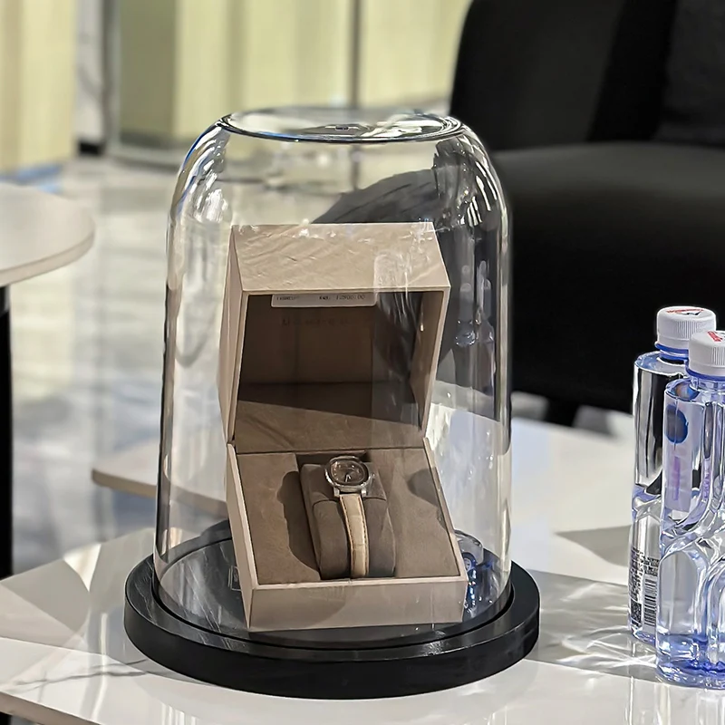 Wannuo Unbreakable High Transparency Jewelry Display Box Stylish Transparent Display Box Dust-proof Display Box with Wooden Base