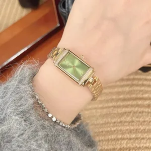 2026 New Fashionable Women's Square Watch with Small Fragrant Style and Simple Diamond Setting Unique Quartz Watch for Ladies