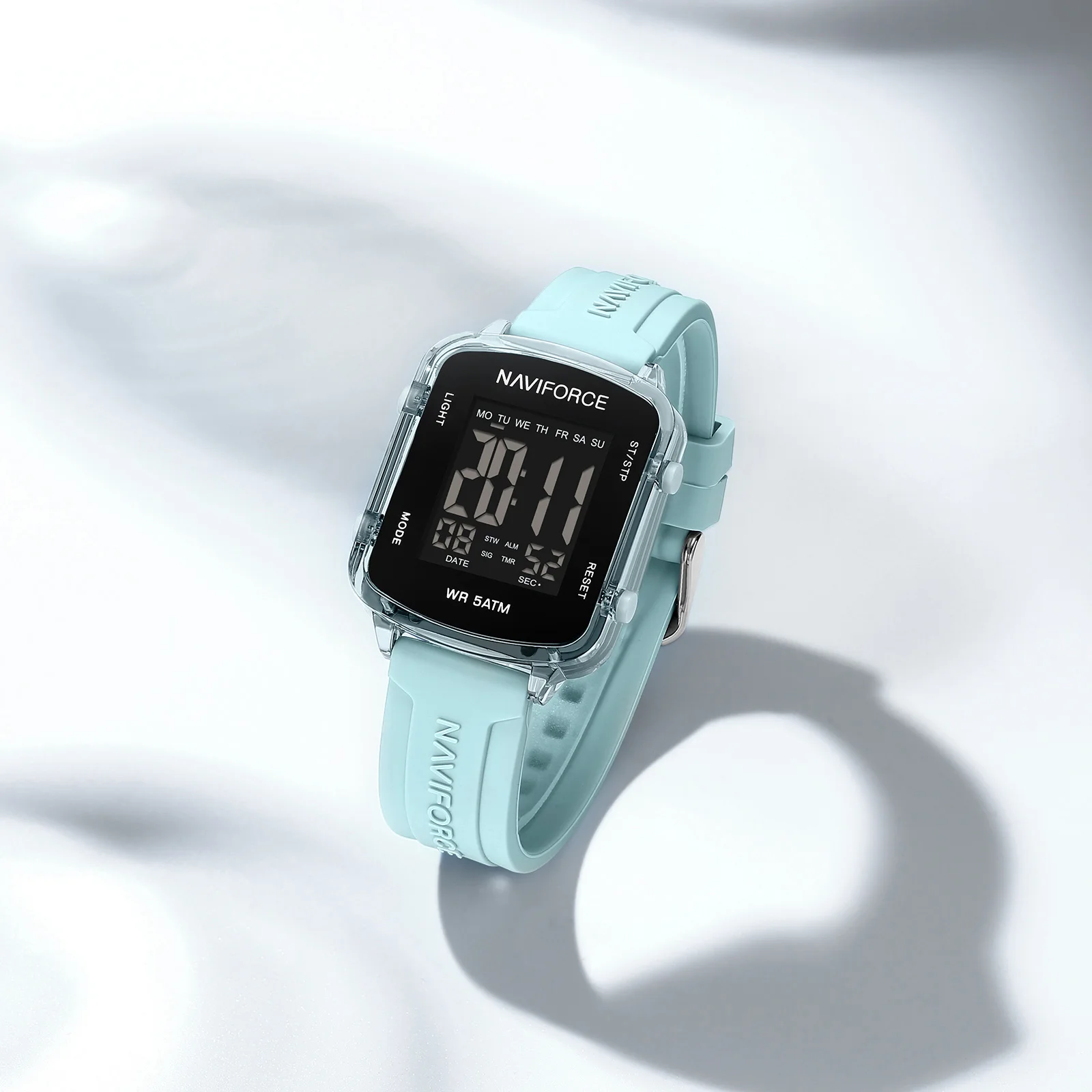 NAVIFORCE 7120 Women's Casual Digital Watch Simple Square Dial Waterproof Silicone Luxury and Fashionable Electronic Watch