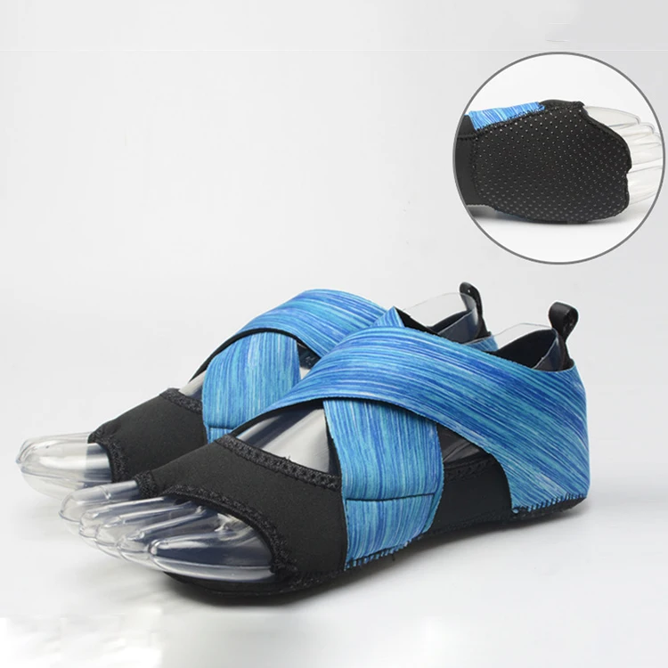 Домашние Слиперы на нескользящей подошве заказ Босиком черный мужских носков; Обувь для занятий