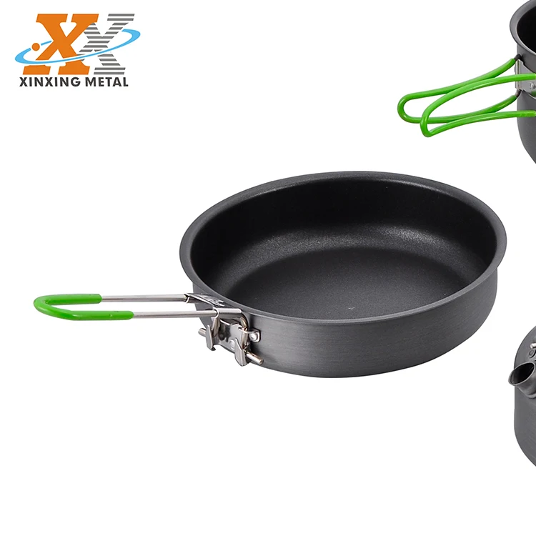 China Manufacturer Portable Camping Cookware Portable 5 Piece Cooking Pot Set manufacture