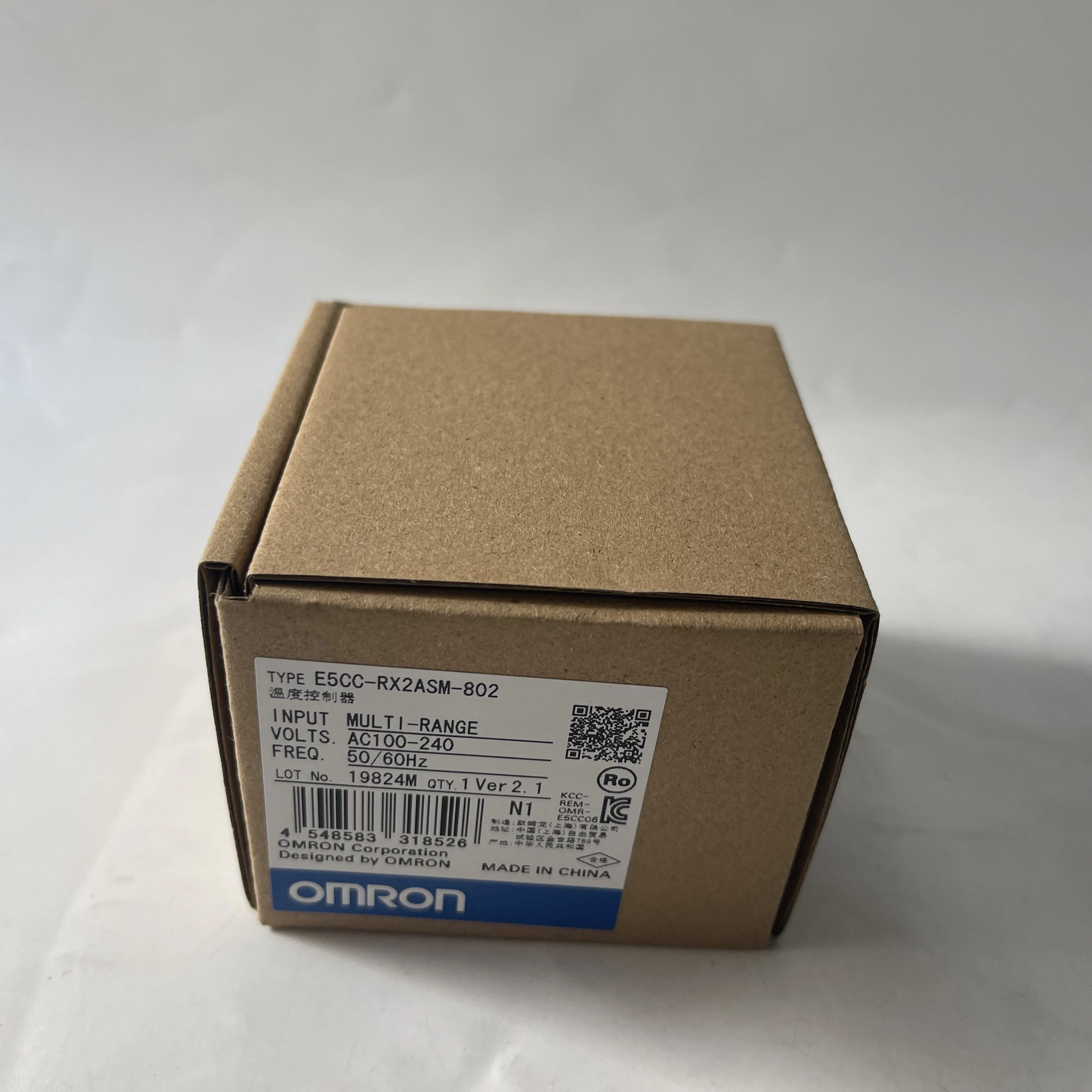 OMRON Temperature Controller E5CC-RX2ASM-802