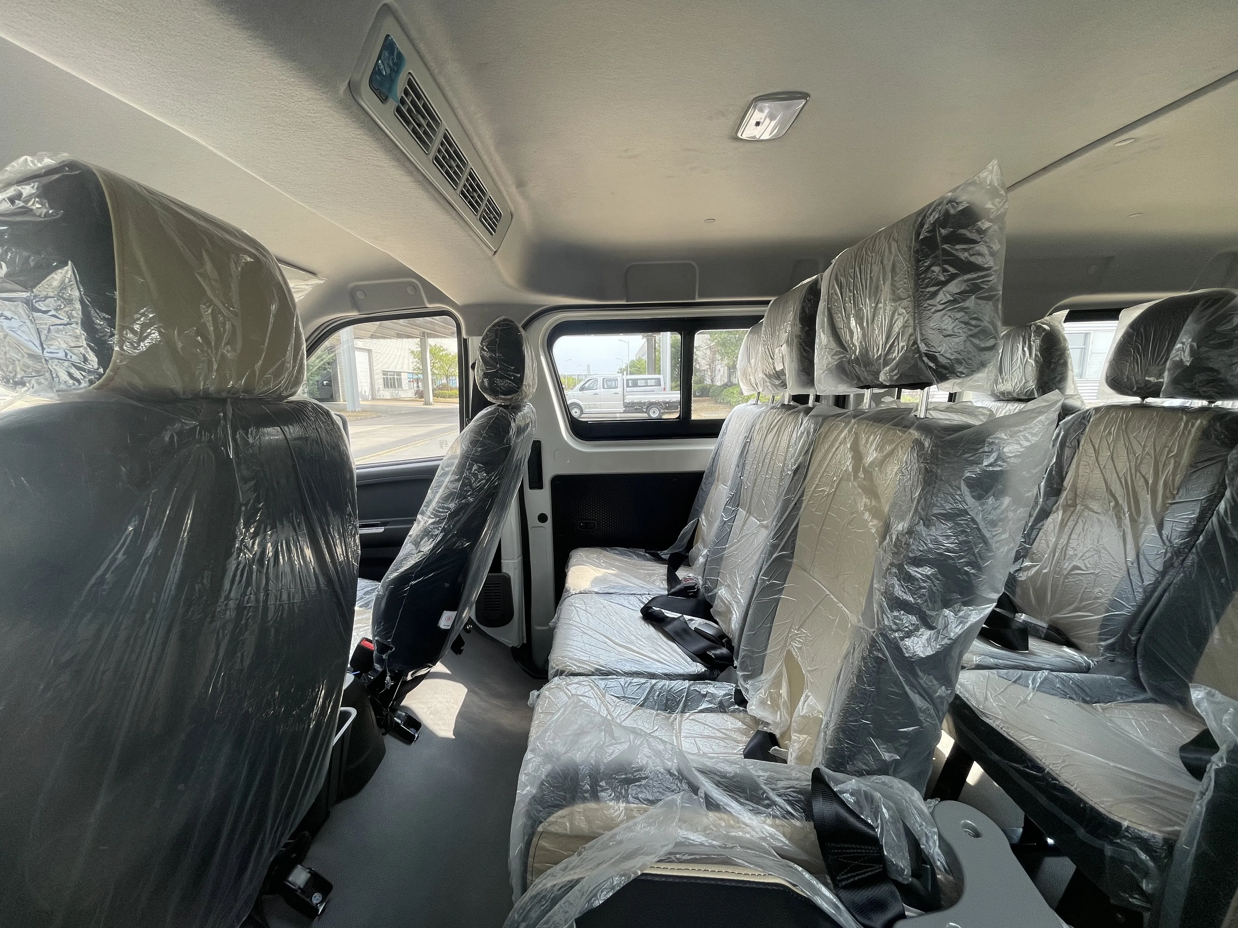 KAMA ESP8 Electric Minibus 18 Seats | Fast Charging EV Passenger Van Supplier