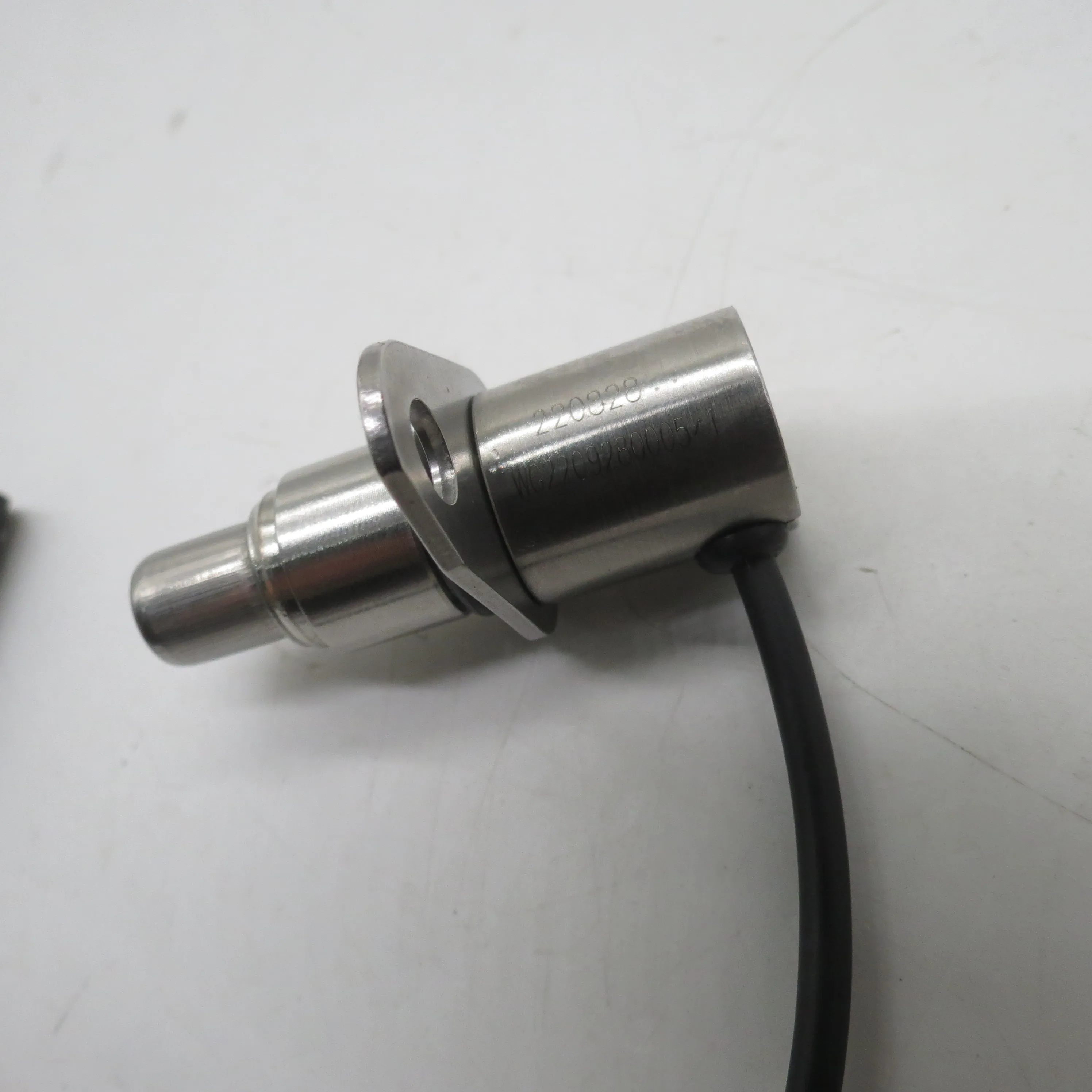田辺　505065 コーキング スーパータック POMMAX | 研磨布紙、研磨用品の製造及び販売の