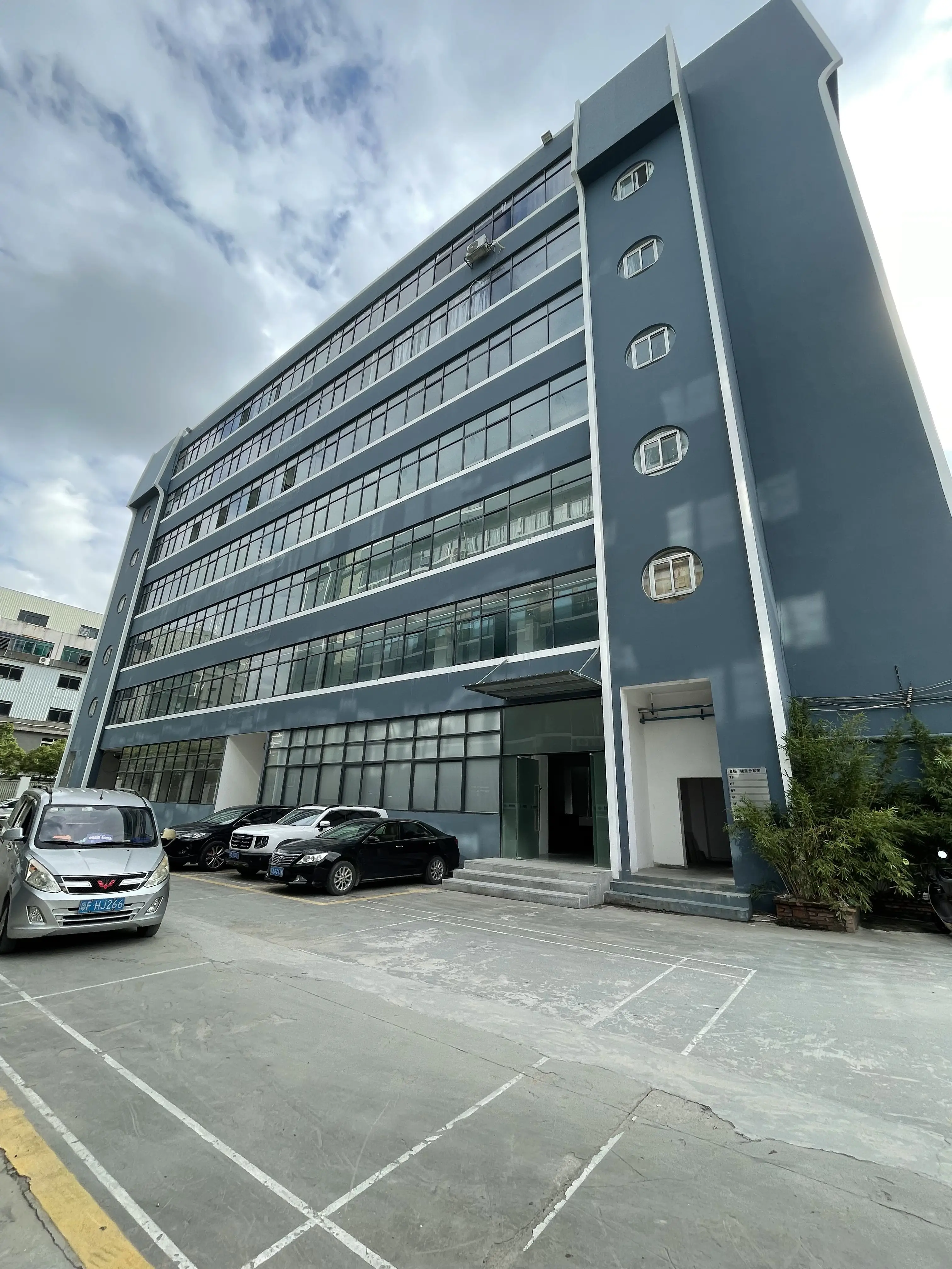 Guangzhou Darry Optical Co., Ltd. 1